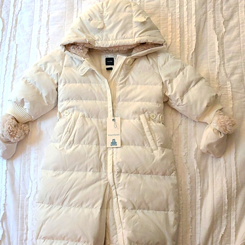 Snowsuit for Baby w/ Hood, Mittens and Booties